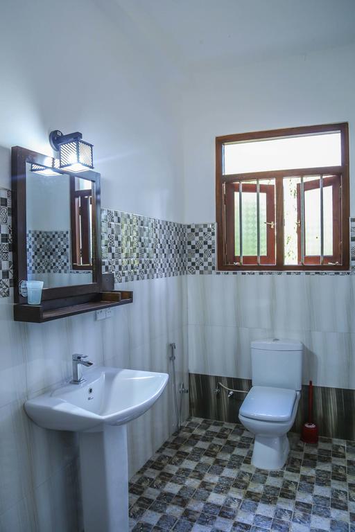 Eco Square Resort Mirissa Δωμάτιο φωτογραφία