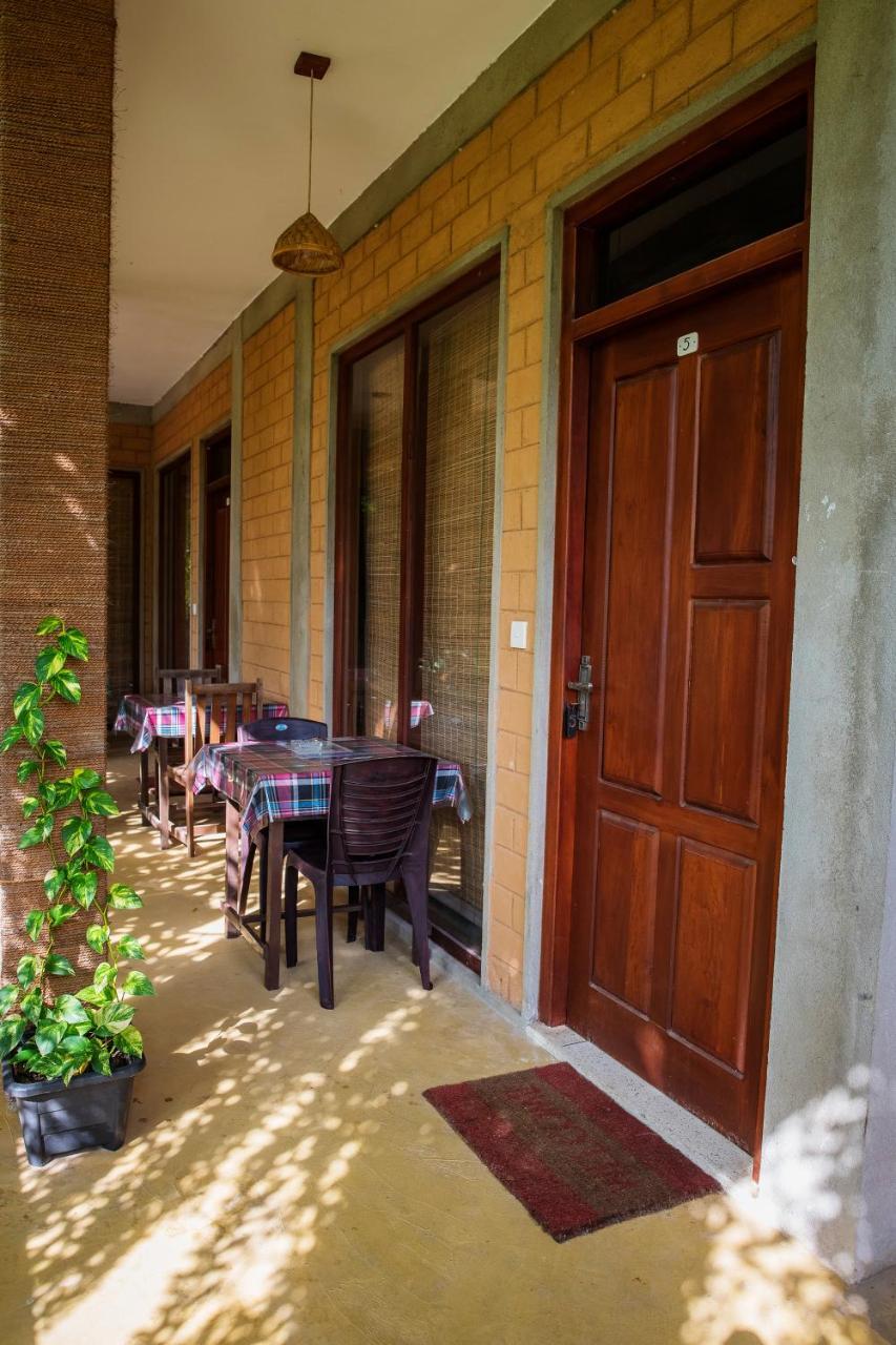Eco Square Resort Mirissa Εξωτερικό φωτογραφία